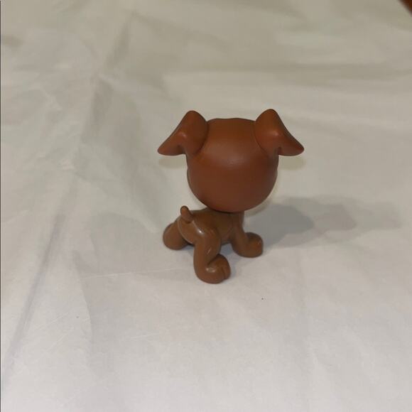 Littlest Pet Shop Lps #83 Boxer Puppy 2005 - Picture 2 of 3